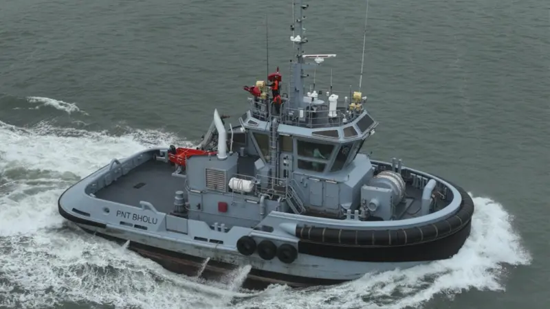 The harbour tug PNT Bholu