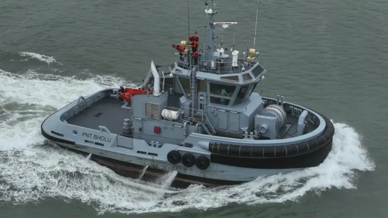 'PNT Bholu' is a 25m ASD tug for the Pakistan Navy (Macduff)
