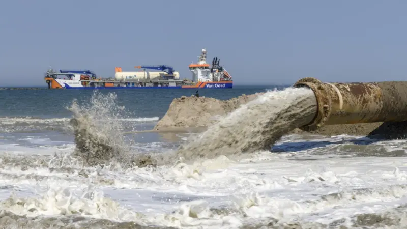 beach nourishment, kustlijnzorg 8, zeeland, netherlands, TSHD, LNG, Vox Ariane, dredging_0