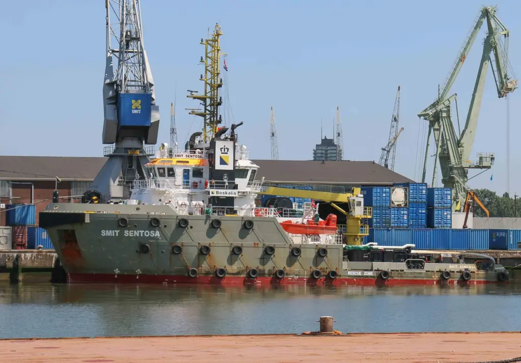 'Sentosa' as built under Smit then Boskalis ownership (Peter Barker)