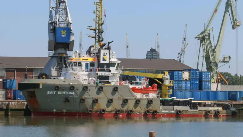 'Sentosa' as built under Smit then Boskalis ownership (Peter Barker)