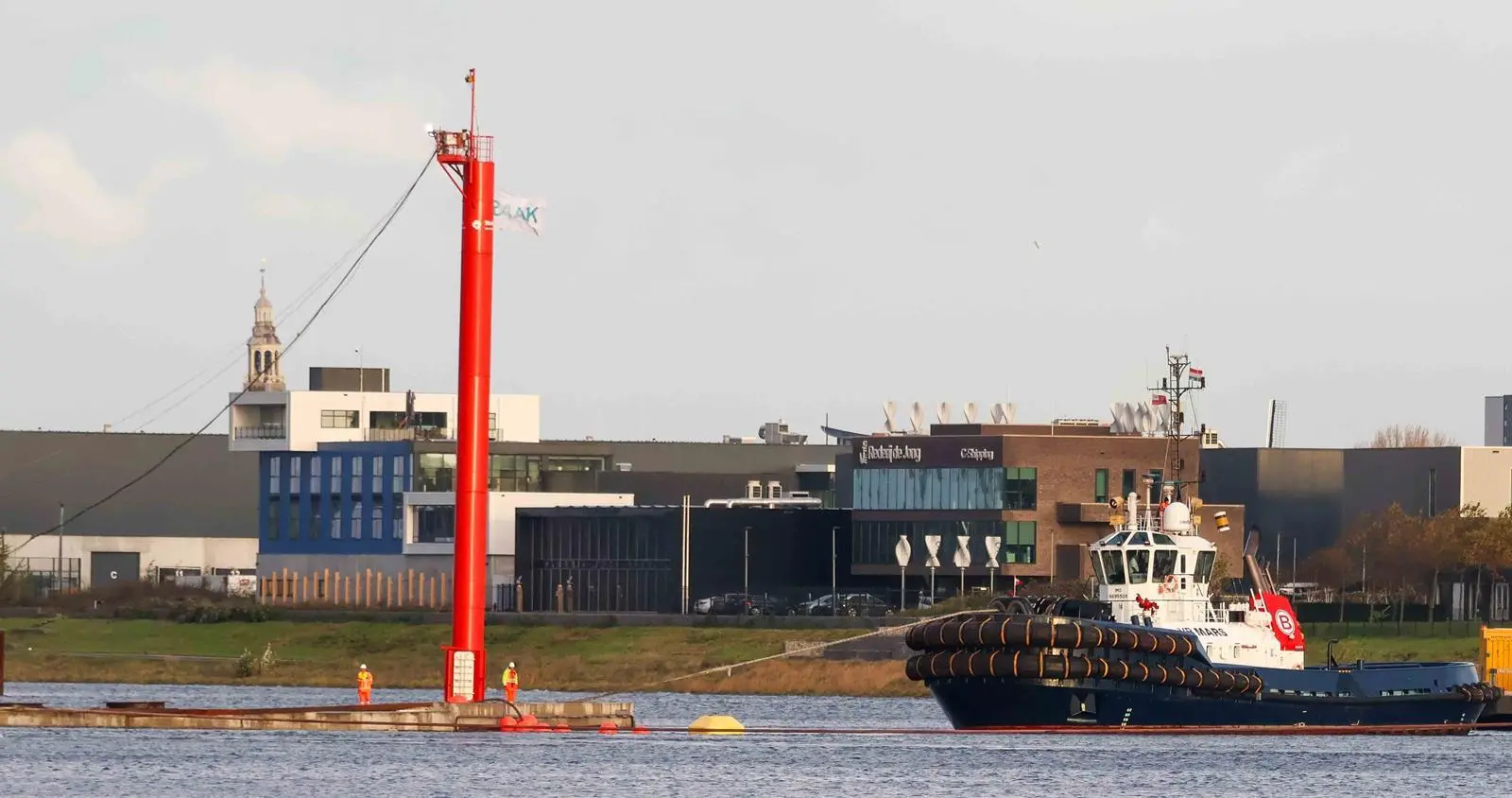Boluda's Rotterdam-based tugs towed the tunnel to the location (Peter Barker)