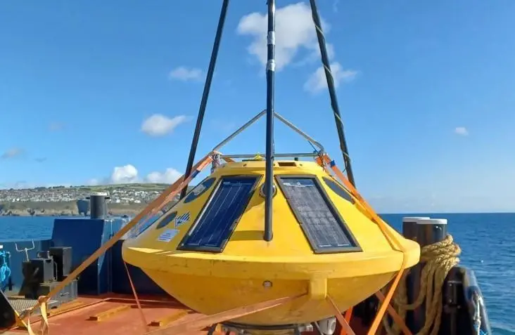 Fugro measuring buoy