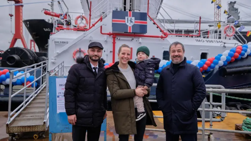 'Bo' is named after the son of the vessel's godmother Lara Konig (Sanmar) (002)