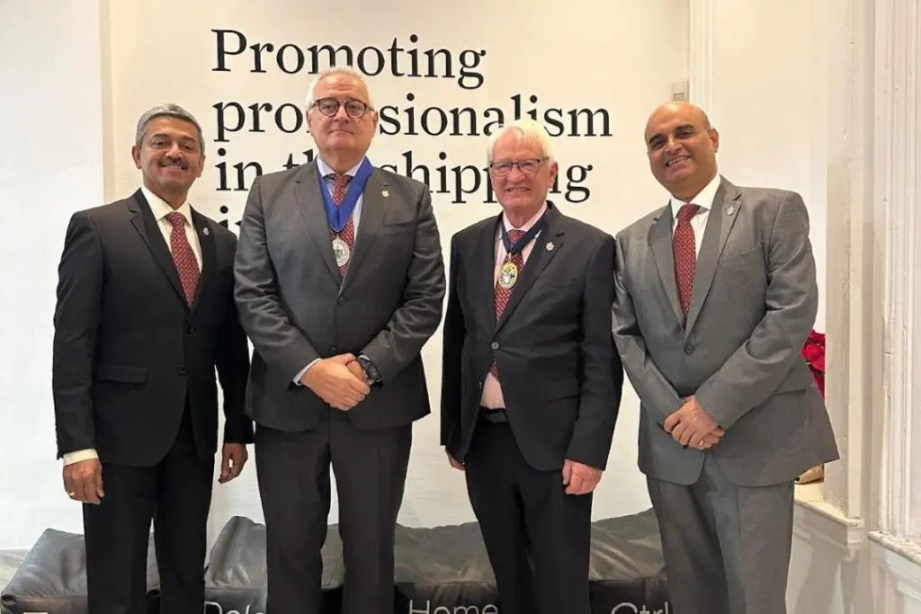 New senior officers at ICS