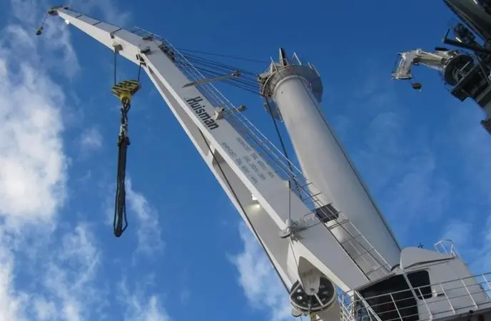 Huisman Offshore Mast Crane