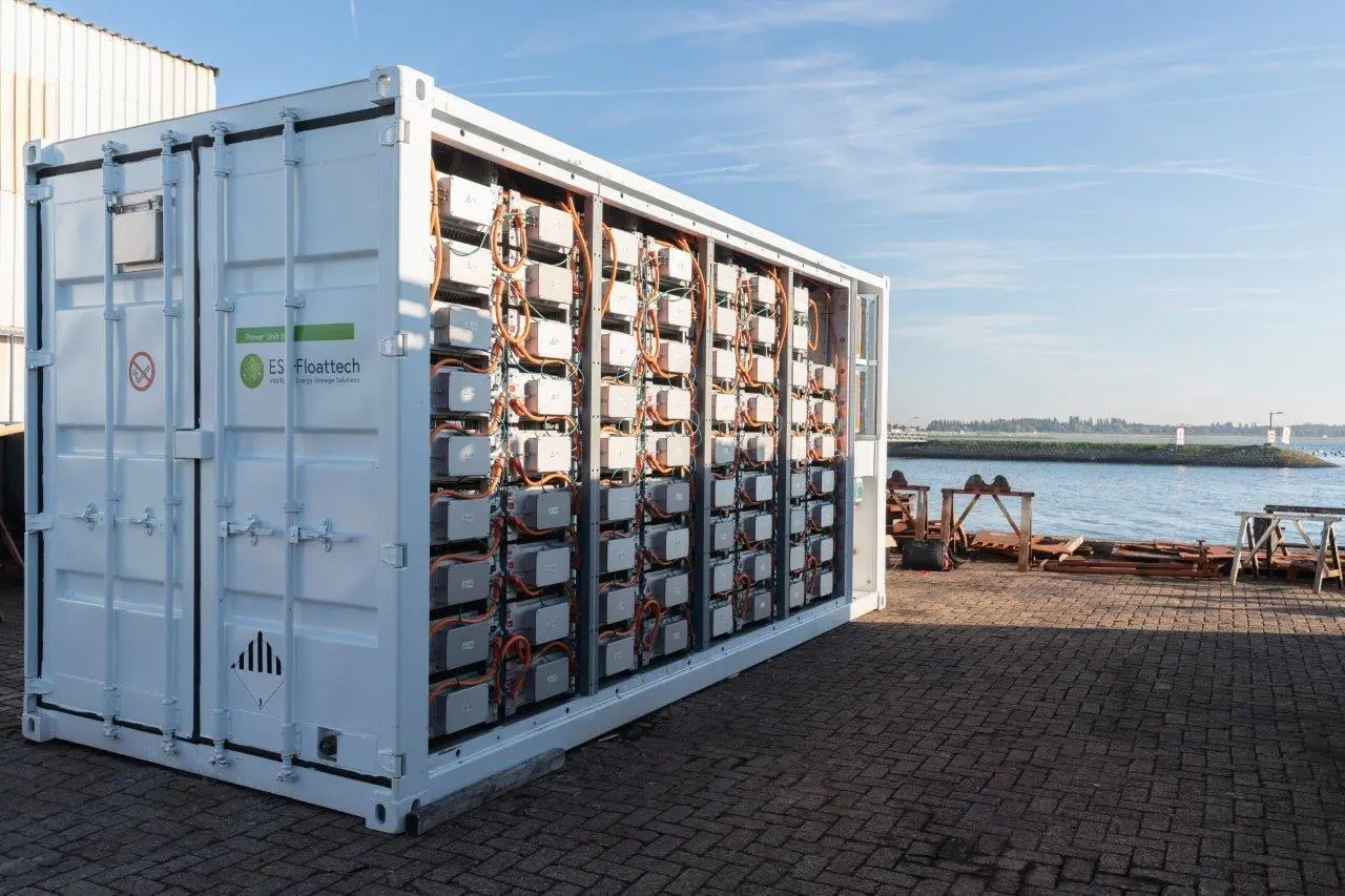 EST_Floattech_Octopus Series_Containerized