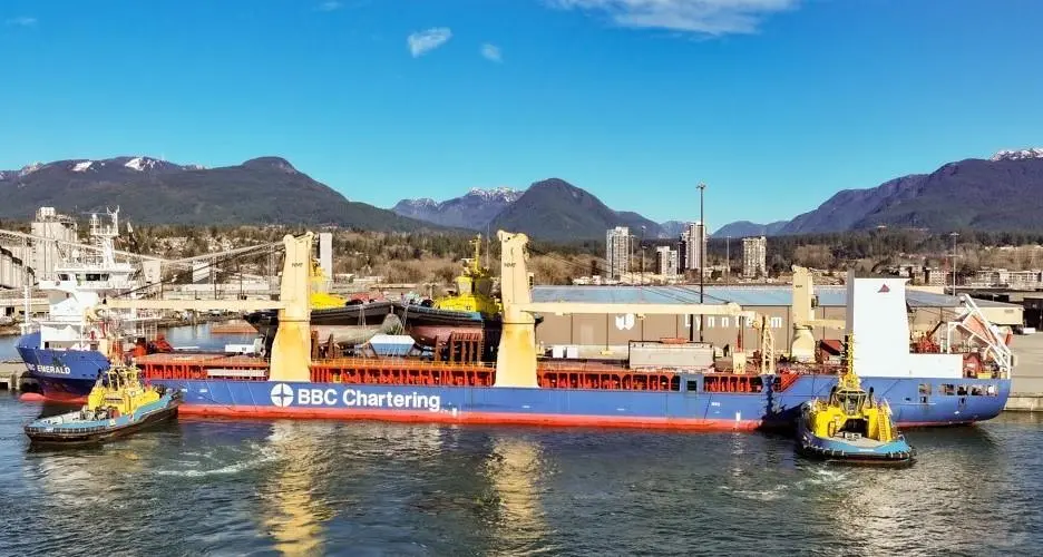 SAAM Towage's two new tugs completed the journey from Turkey to Vancouver as deck cargo (Sanmar) cropped