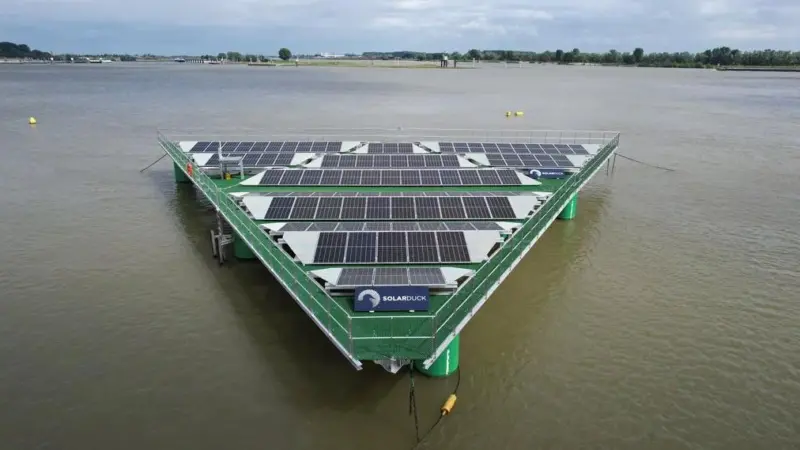 SolarDuck