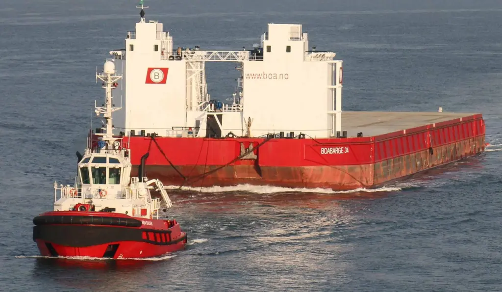Activities for BOA's new tugs will include assisting its fleet of barges (Peter Barker)