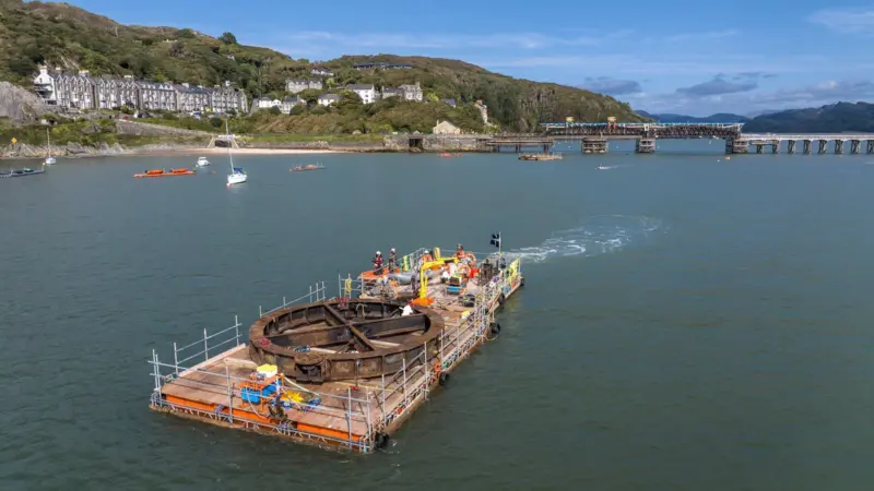 The ScaffFloat taking away the bearing from the opening section of the bridge Credit mulholland media