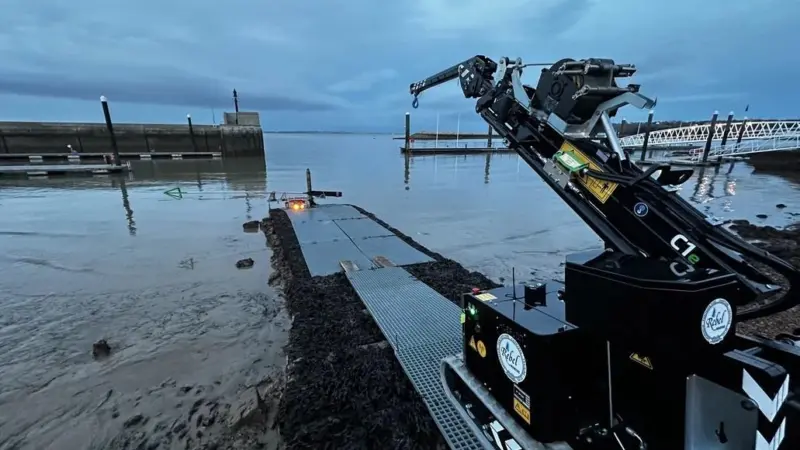 Rebel Marine constructed a temporary ramp using non-slip grating