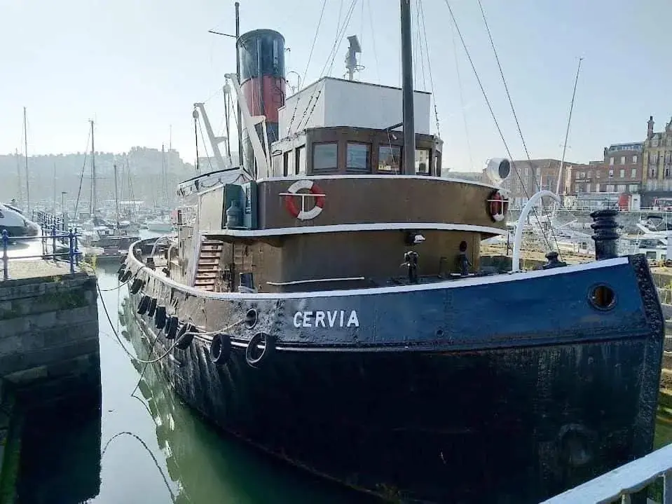Cervia-modern