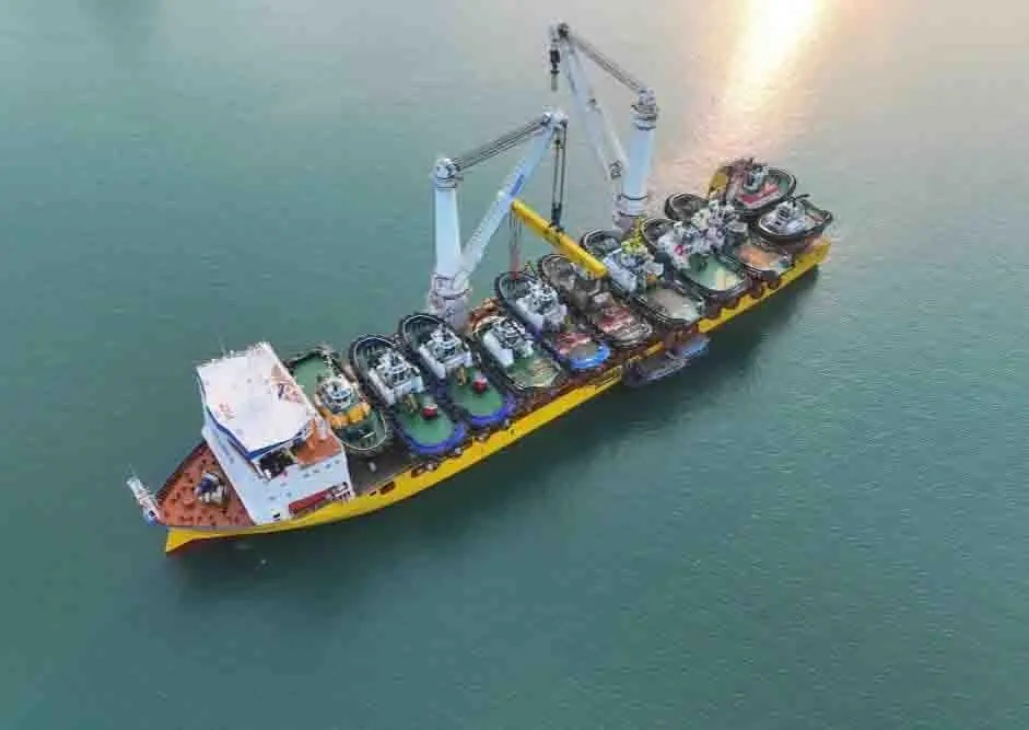 Damen selected the deck cargo method to transport its eleven newsbuild tugs (Damen) (002)