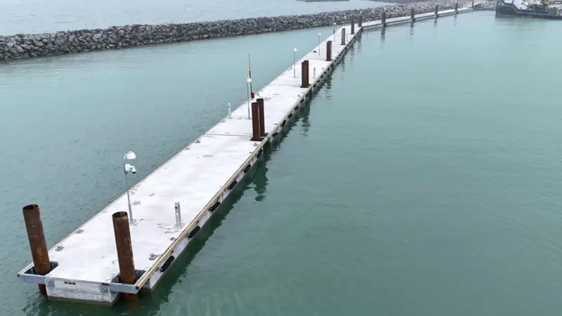 The SF1850 series pontoons
