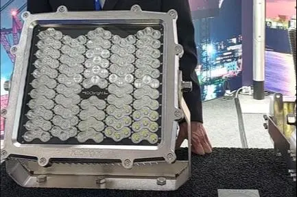 DCbright LED lighting on show at Seawork