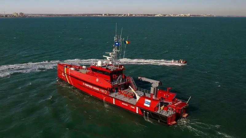 Emergency response vessel