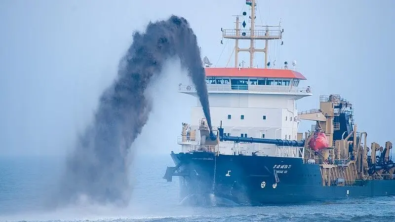 Beach_replenishment_04