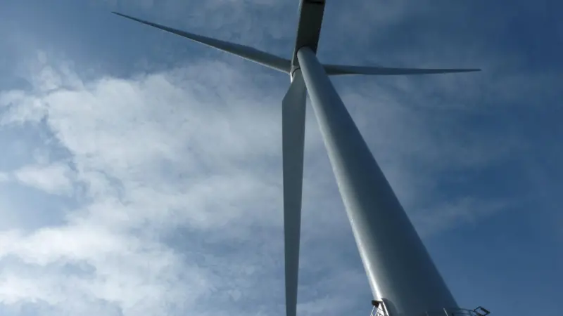 Offshore-wind-turbine