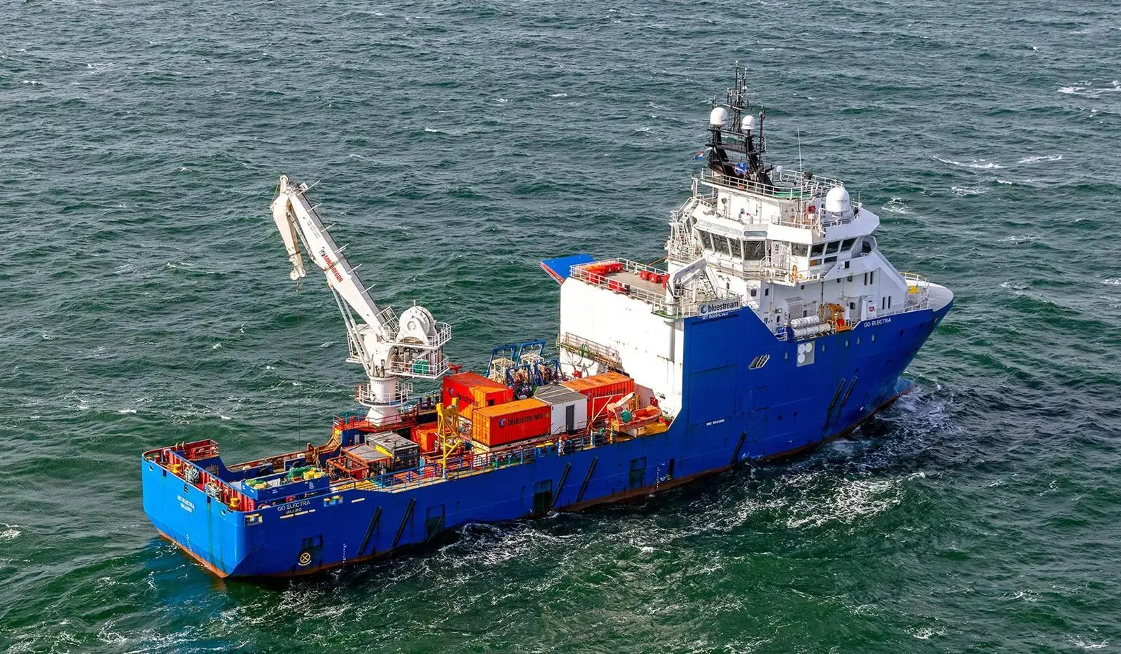 oeg-renewables-bluestream-vattenfall-1920x1080-2c4aca562d1423544cbef20657f64cec (1)