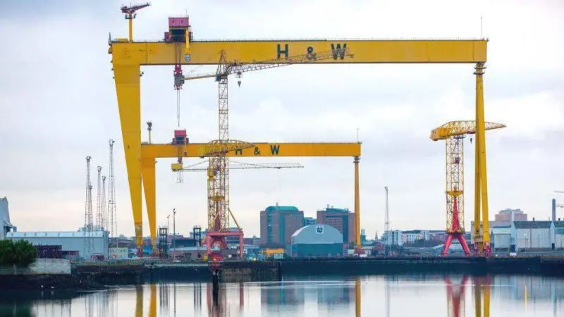 Harland & Wolff - cranes