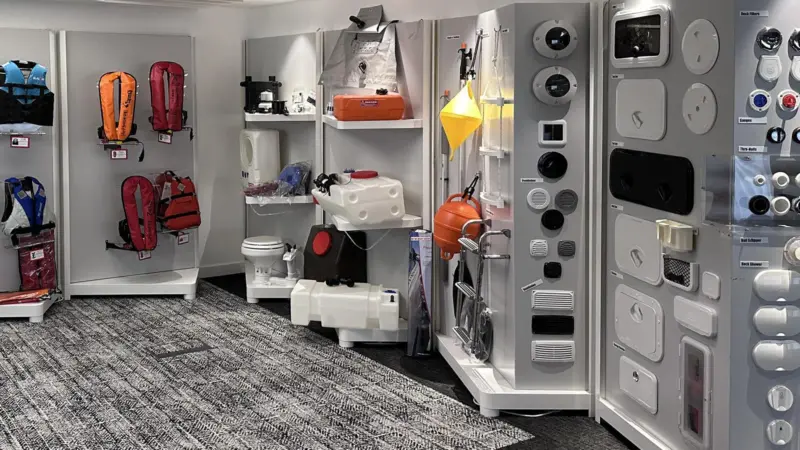 Lalizas showroom