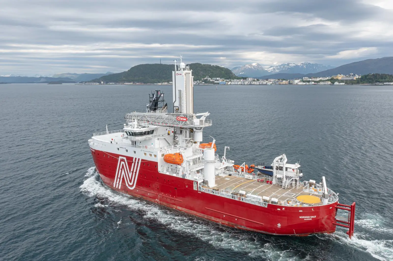 Norwind-Offshore_-with-its-vessel-Norwind-Gale_-and-other-wind-support-vessel-operators-are-realisin