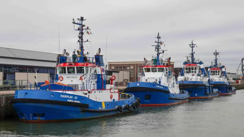 Shiphandling, or harbour tugs may be capable of offshore operations (Peter Barker)