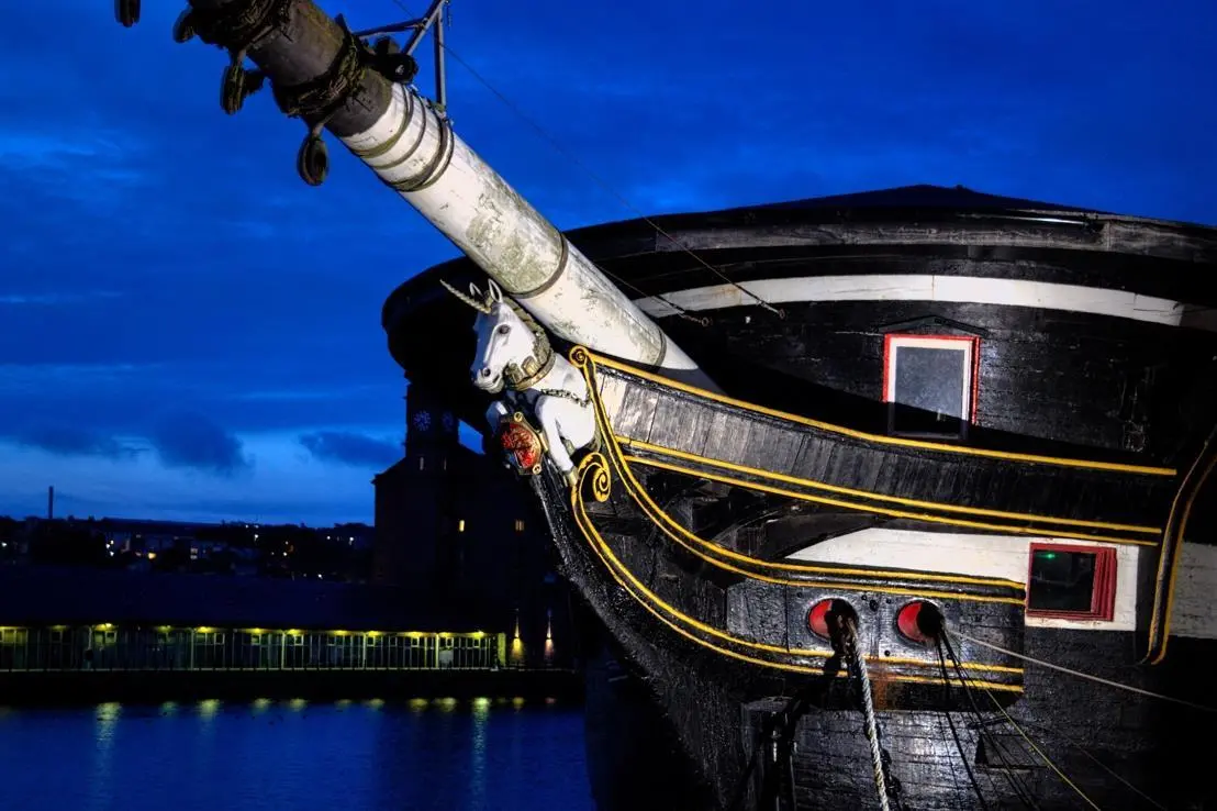 HMS Unicorn figurehead