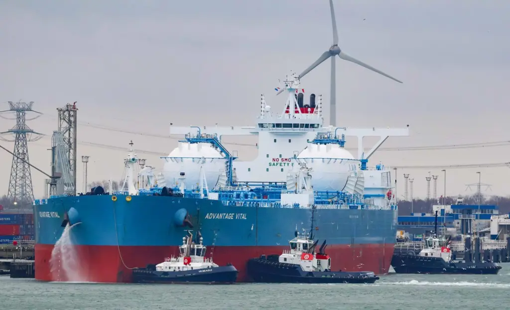 Shiphandling towage is an example of where clear legal understandings are essential (Peter Barker)