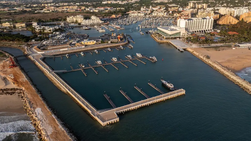 LINDLEY_MARINA_JCF_PR