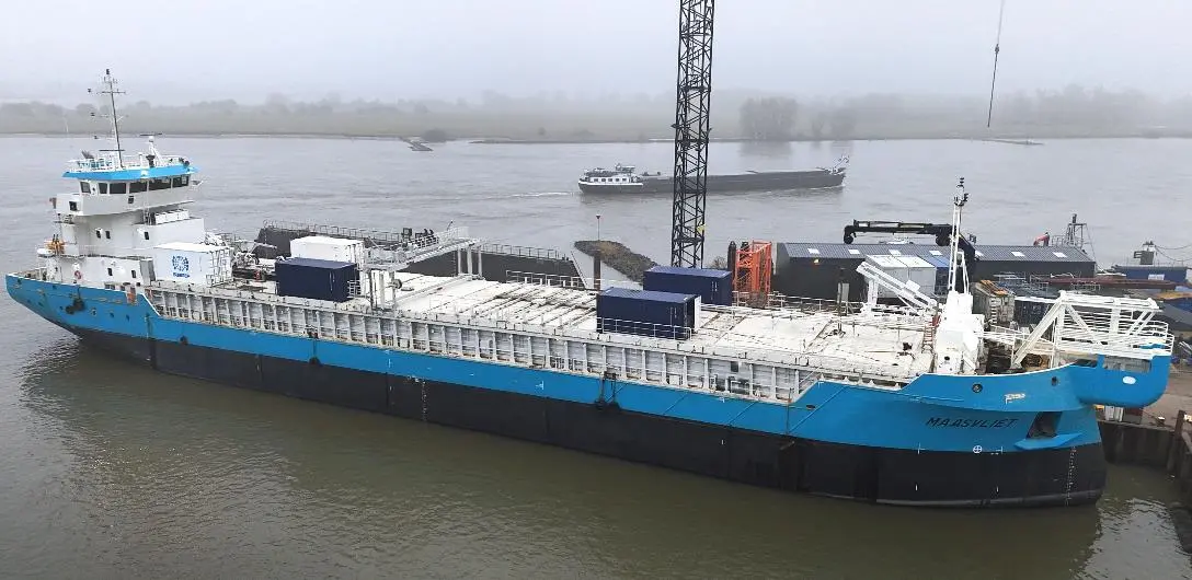 'Maasvliet' emerges as a cable recovery vessel (Holland Shipyards)