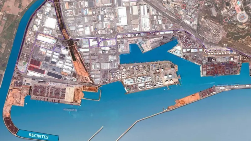The image shows the location of the new embankment for Catalunya wharf