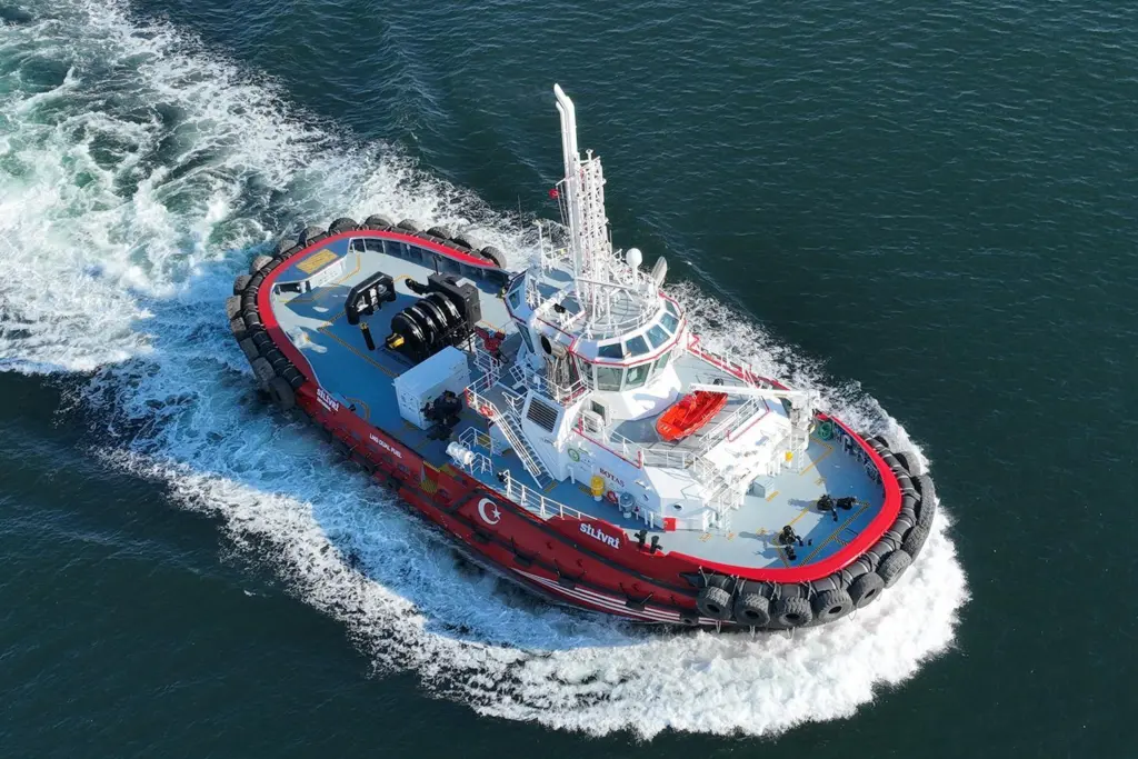 The vessel is only the second example of a tug with VSP propulsion and LNG-diesel dual fuel engines (RAL)
