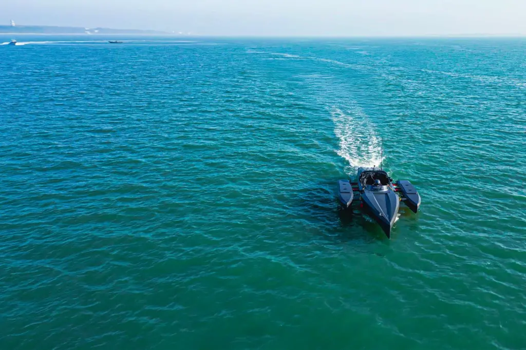 The image shows the triFoiler on the water