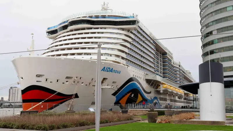 Rotterdam Cruise Port is located in a built-up area (Peter Barker
