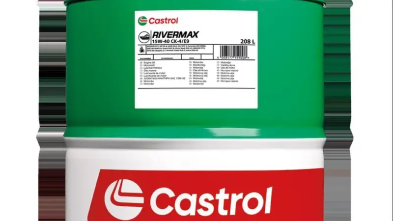 The image shows an up close image of a Castrol Rivermax 15W-40 CK-4/E9 barrel