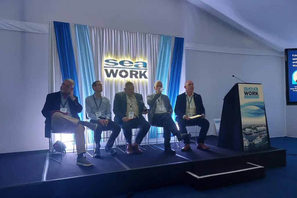 The image shows the panel seated for the Q&A component of the 'Future fuels – Real world applications and industry learnings' session