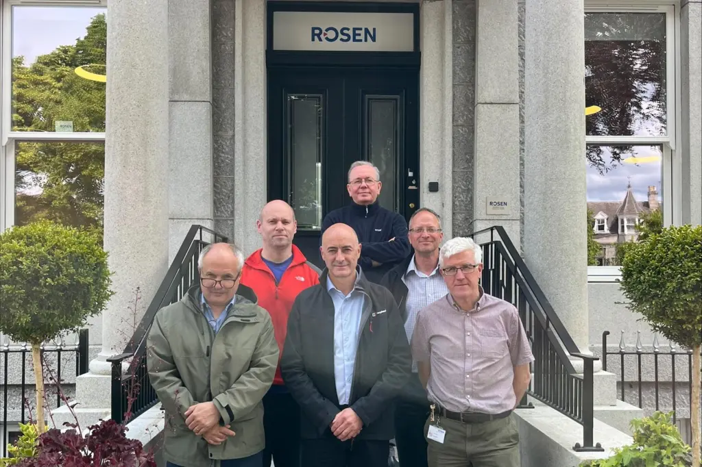 The image shows the Rosen (UK) Ltd Aberdeen team