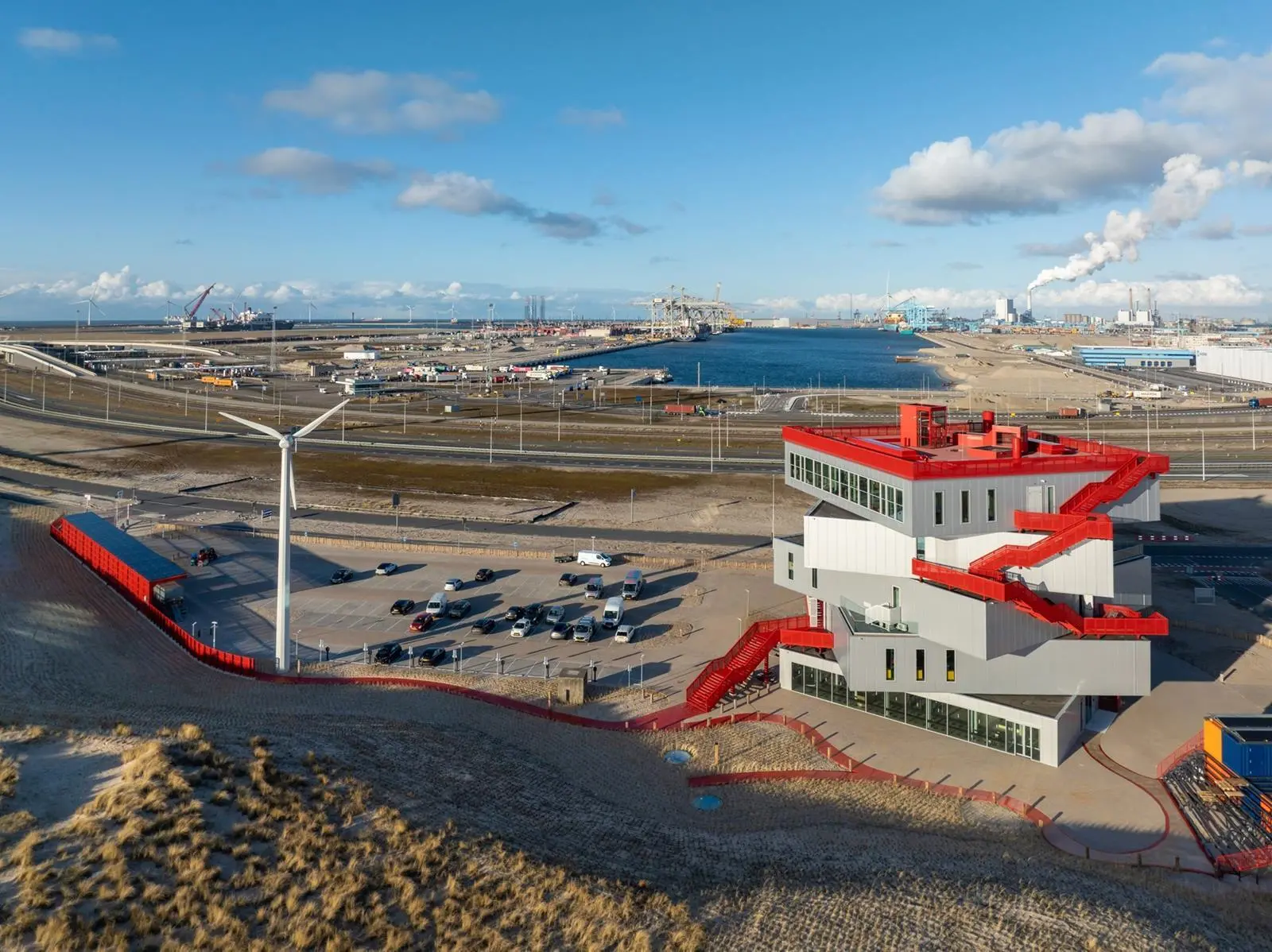 Portlantis has commaning views over the port and out to sea (Ossip van Duivenbode-MVRDV)