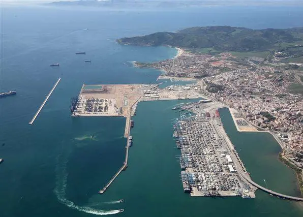 CLH and the Algeciras Port Authority will work together for the environment