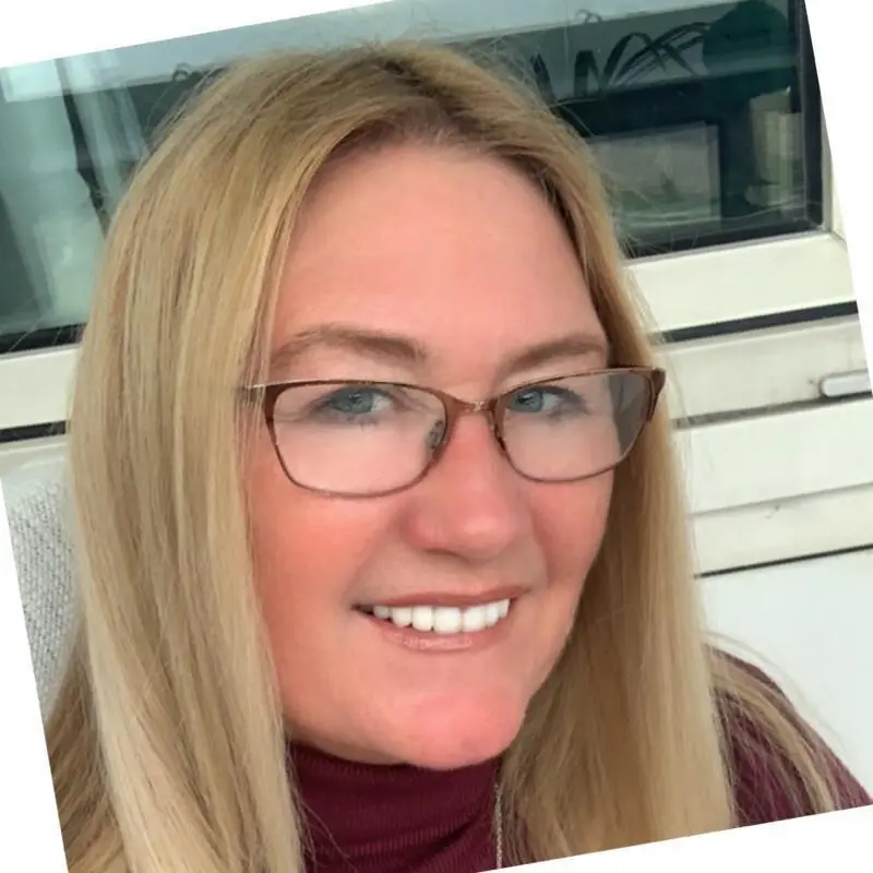 Sandra-Sneedon-Linked-In
