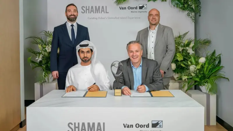 L-R Abdulla Binhabtoor, Shamal Holding CEO Richard Taylor, chief development officer, Shamal Holding Govert van Oord CEO Godfried van oord, Area manager Middle East, Van Oord