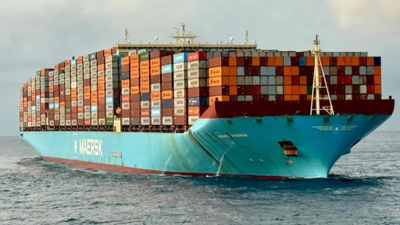 The troubled vessel reportedly taken from an attending salvage vessel (Maersk)