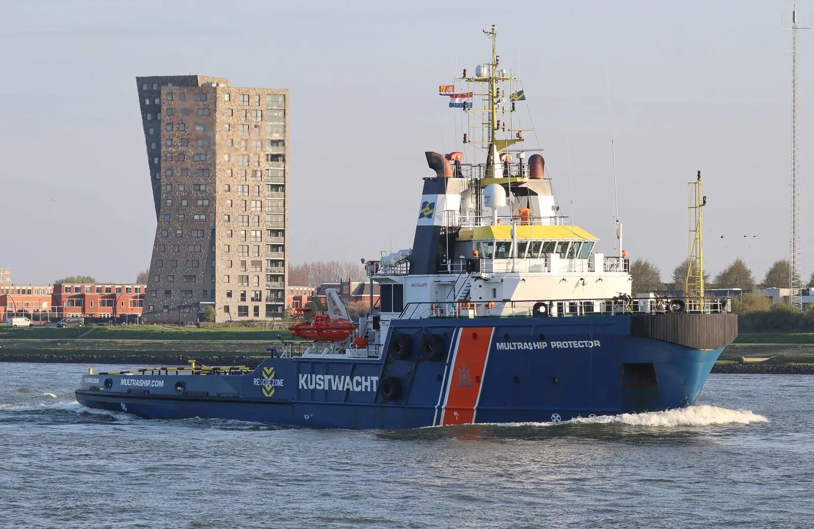 'Multraship Protector' is one of three Dutch commercially chartered ETVs (Peter Barker)