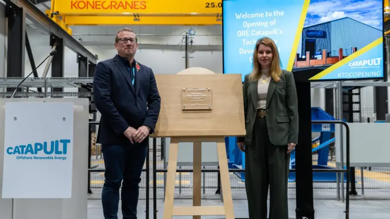 The image shows Steve Foxley, ORE Catapult Chief Executive pictured with North East Mayor Kim McGuinness at the TDC launch