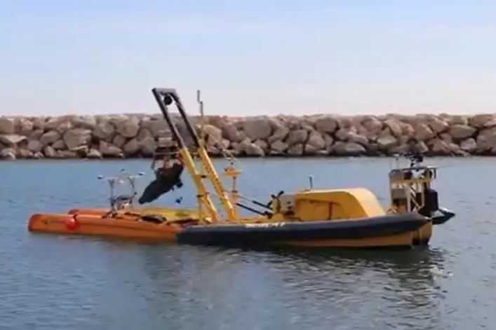 The image shows the vessels involved in the demonstration in Marseille