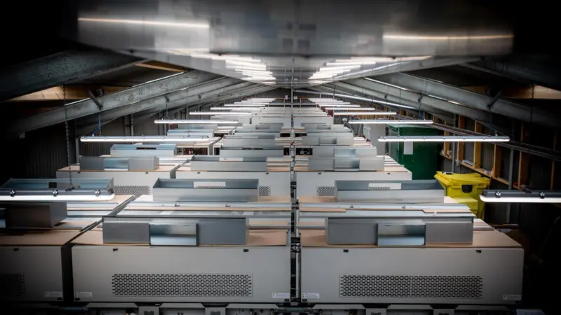 20220513 Batteries in shed (EMEC)-8