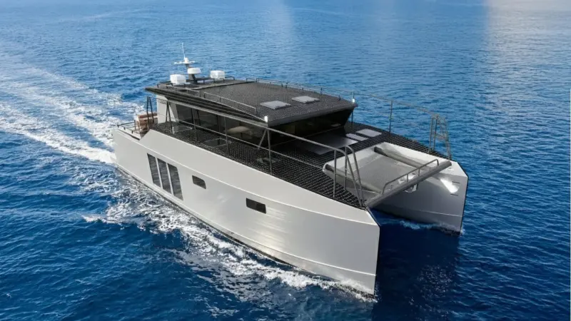 A40E vessel render