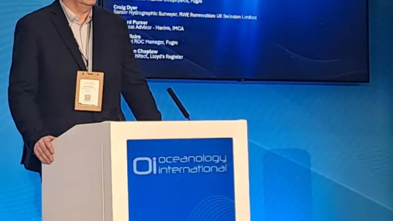 Marco Gilissen, Global director Marine Geophysics, modering the panel discussion for Fugro